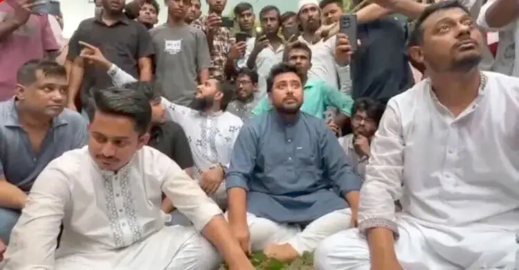 হবিগঞ্জে আবারও এনসিপির বহর বাধাগ্রস্ত, সড়কে অবস্থানে নেতারা