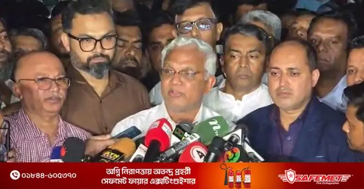 খালেদা জিয়ার শারীরিক অবস্থা অপরিবর্তিত, এভারকেয়ারেই চলবে চিকিৎসা