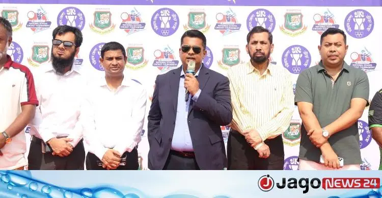 ইচ্ছাশক্তি ও পরিশ্রমে সীমাবদ্ধতা জয় করার আহ্বান চট্টগ্রাম ডিসির