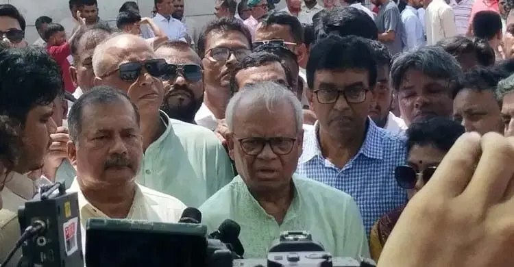 জ্বালানি সংকটের পেছনে সরকার নয়, যুদ্ধ: রিজভী