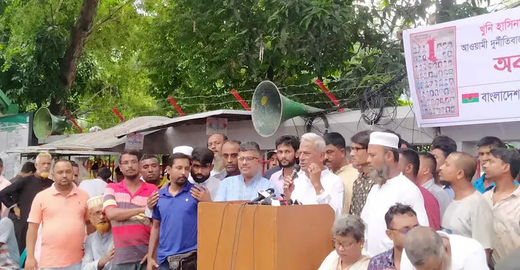ফারুকের দাবি: শেখ হাসিনাকে দেশে এনে ‘আয়না ঘরে’ রাখা হোক, এক বা দুই দিনের জন্য জেলে রাখা হোক